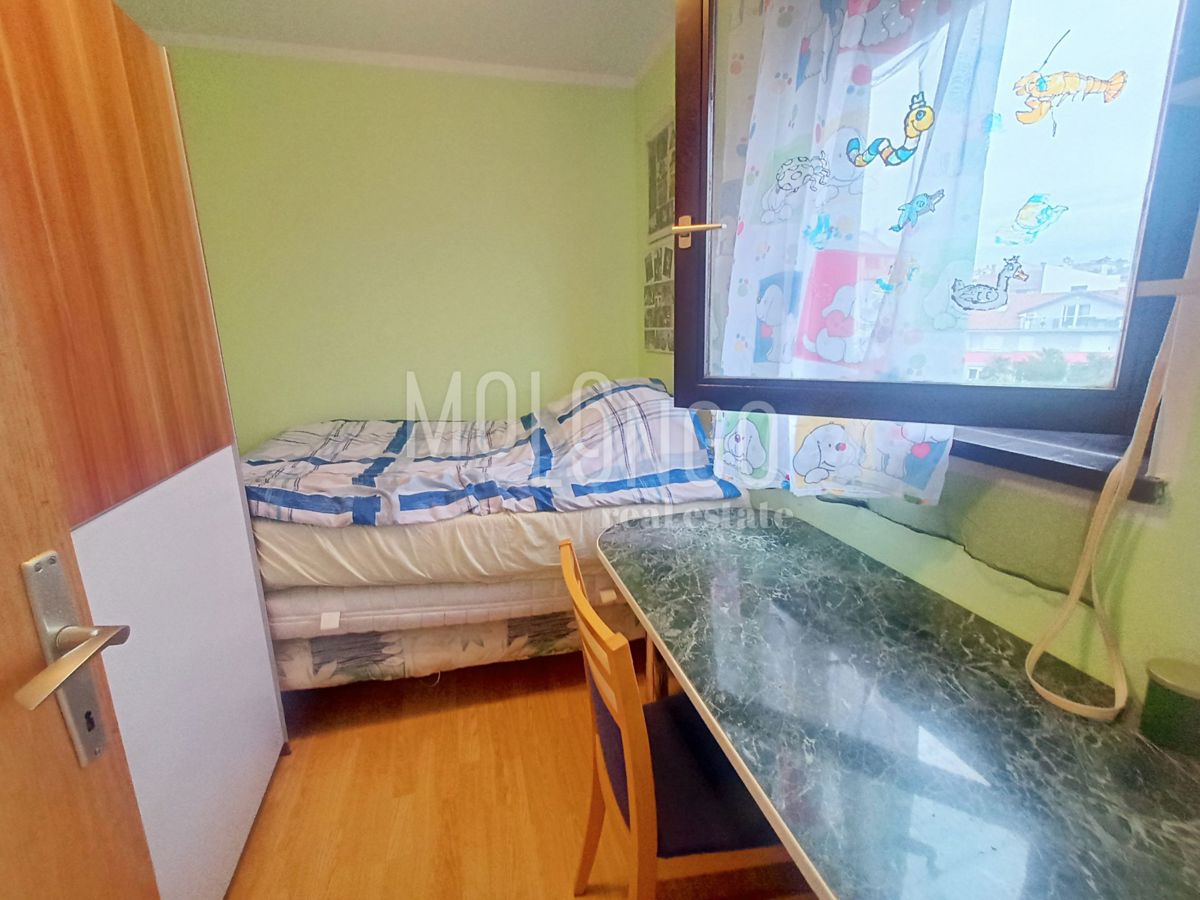 Stanovanje/apartma Hosti, Rijeka, 74,04m2