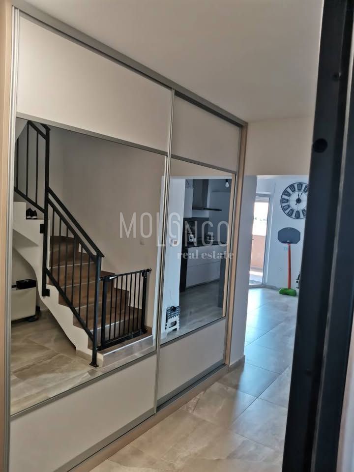 Stanovanje/apartma Viškovo, 162m2
