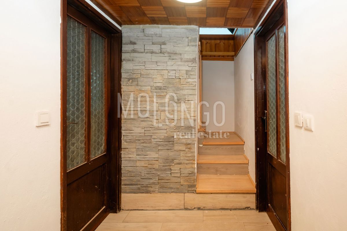 Hiša Mrkopalj, 200m2