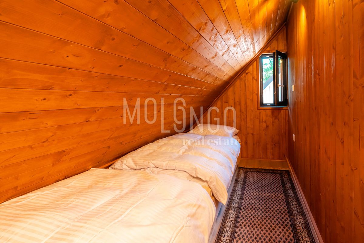 Hiša Mrkopalj, 200m2