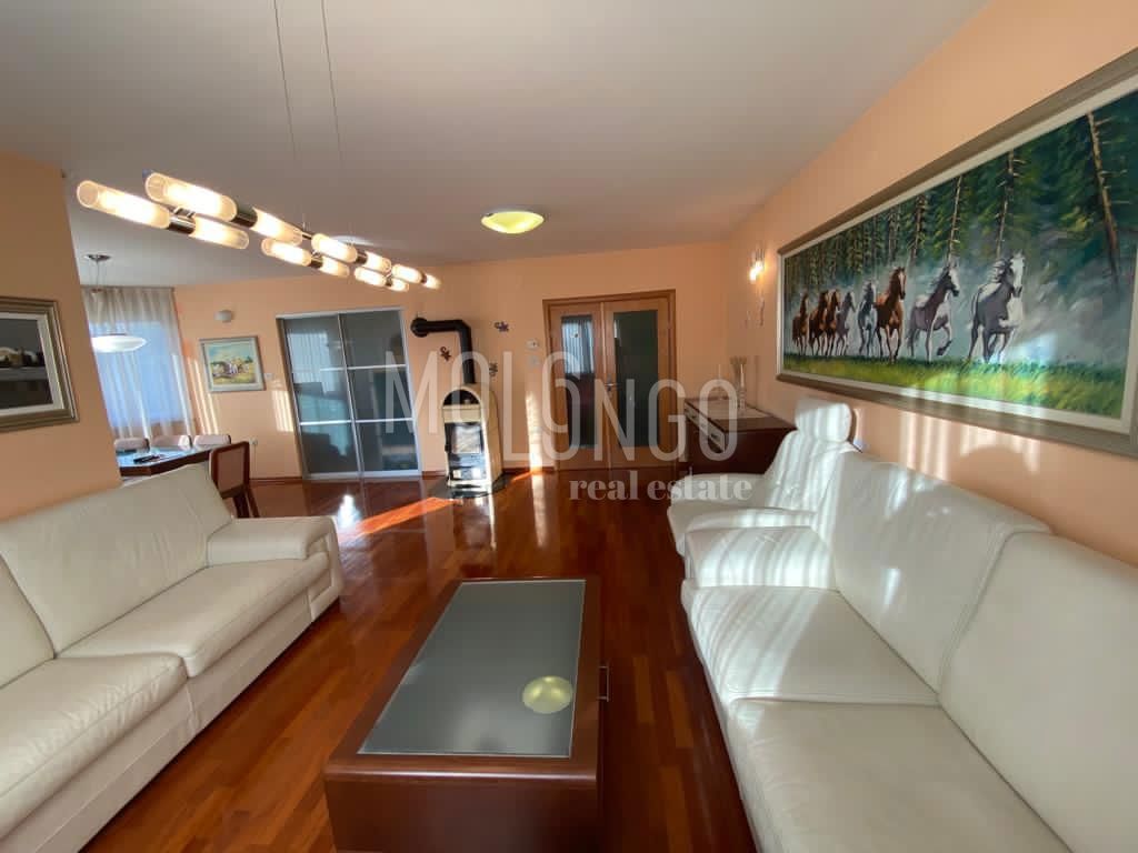 Stanovanje/apartma Rešetari, Kastav, 133,01m2