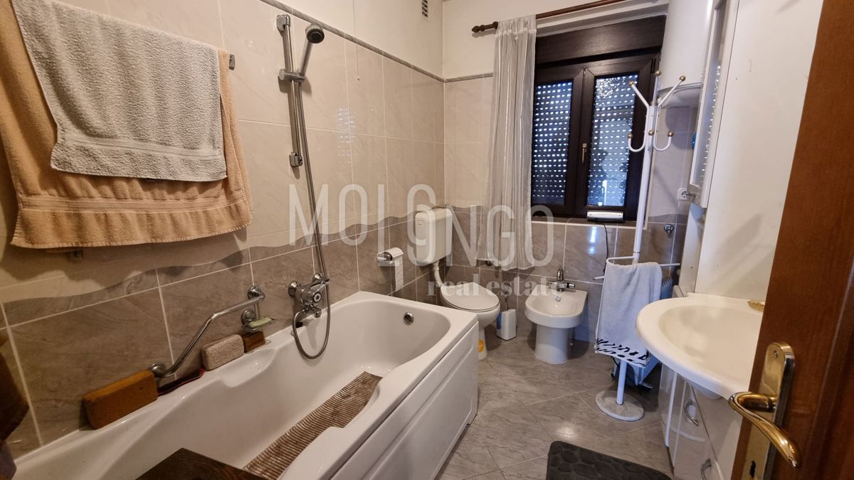 Hiša Ćikovići, Kastav, 100m2