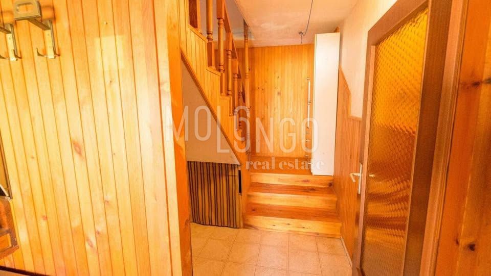 Hiša Cere, Žminj, 320m2