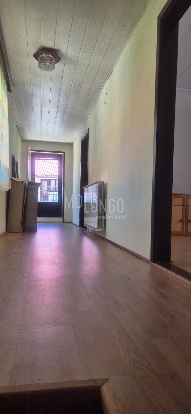 Hiša Belo Selo, Fužine, 200.000m2