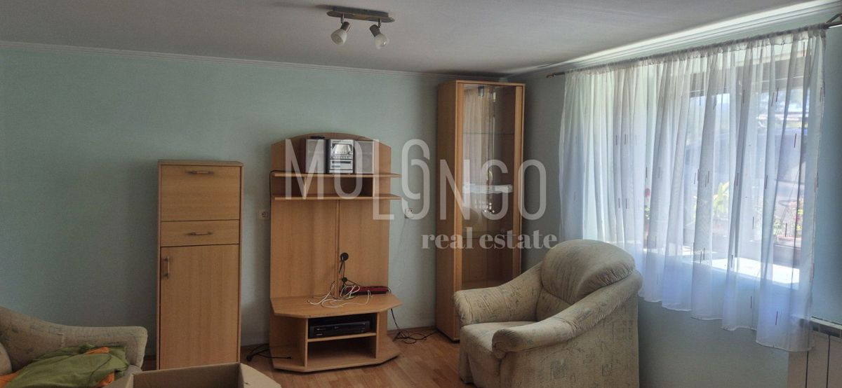 Hiša Belo Selo, Fužine, 200.000m2