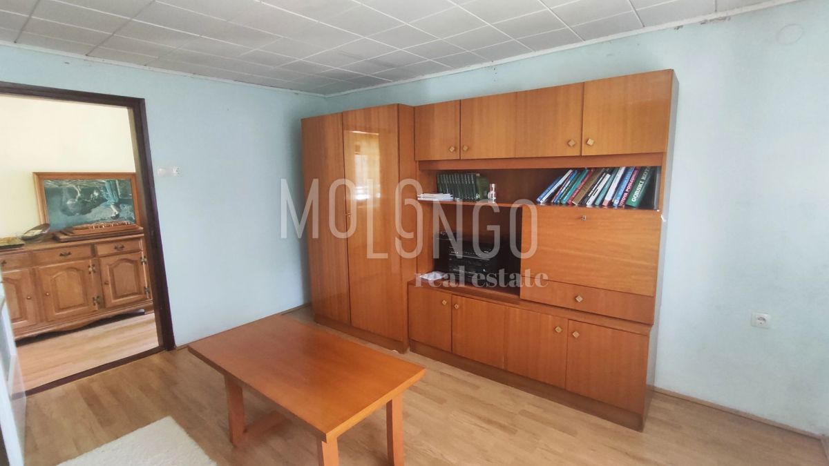 Hiša Belo Selo, Fužine, 200.000m2