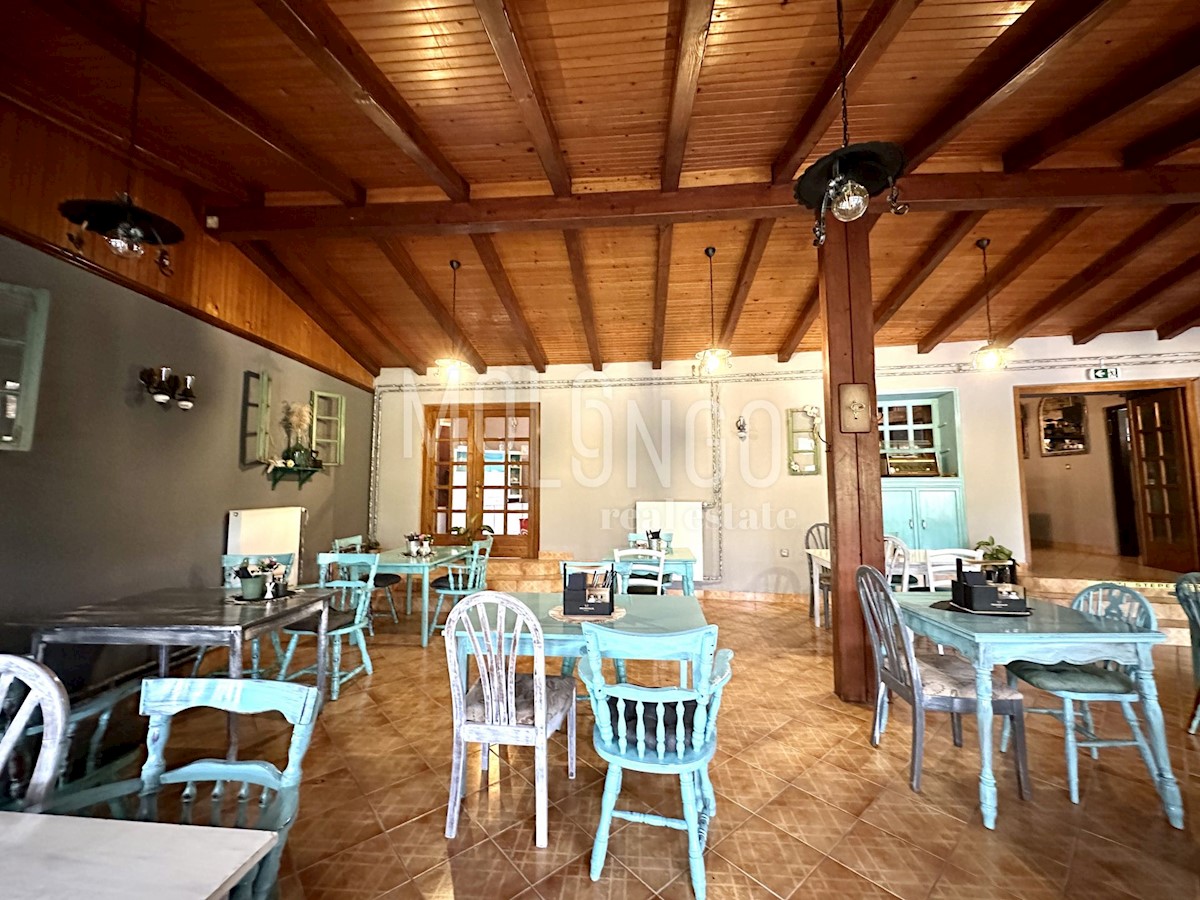 Poslovni prostor Mlaka, Rijeka, 220m2