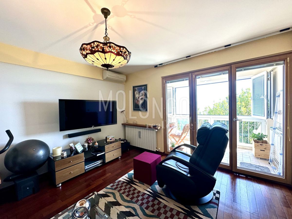 Stanovanje/apartma Pećine, Rijeka, 94,99m2