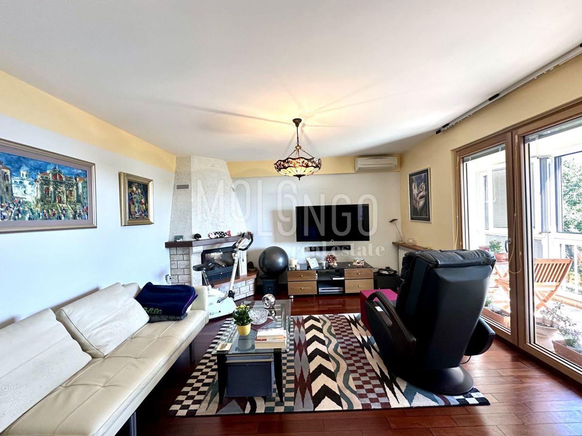 Stanovanje/apartma Pećine, Rijeka, 94,99m2