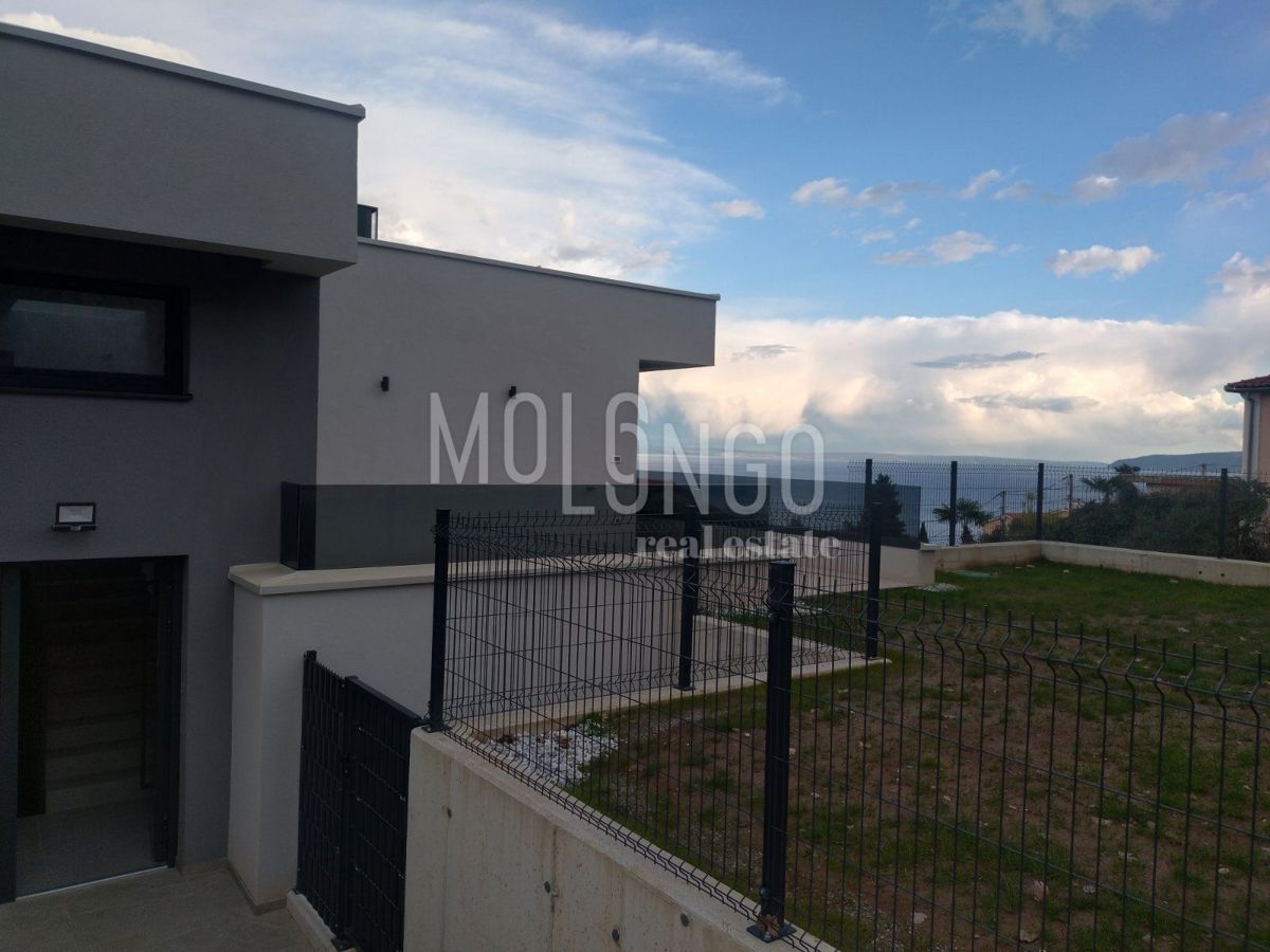 Stanovanje/apartma Lovran, 204,78m2