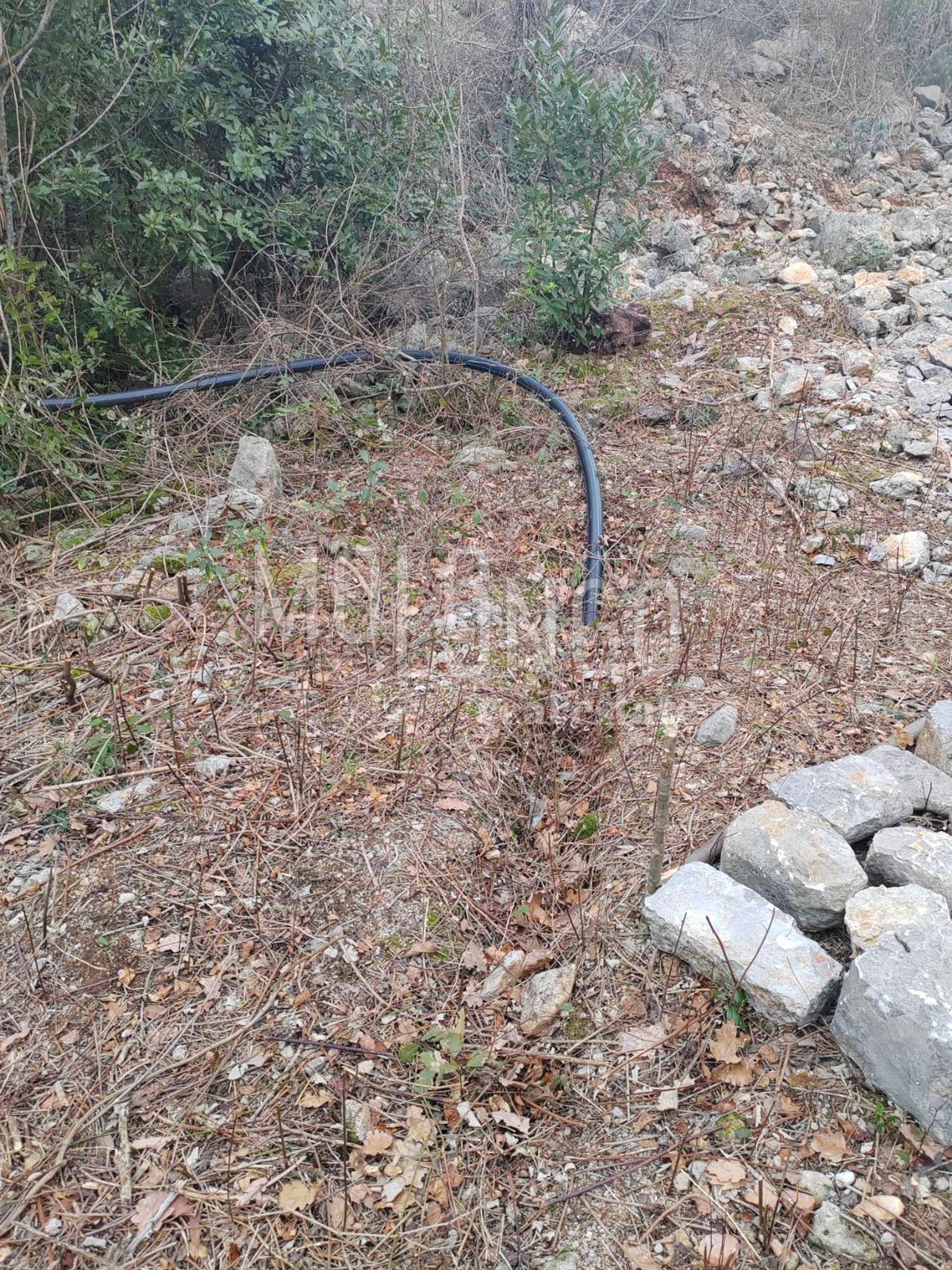 Zemljišče Bivio, Rijeka, 1.583m2