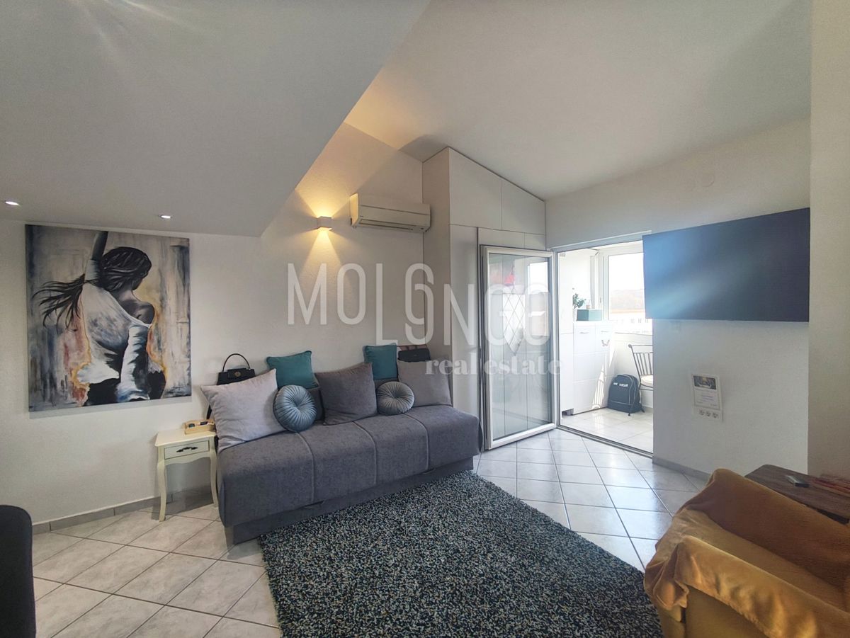 ISTRA, FUNTANA - Stan s galerijom i malim vrtom – 700 m od mora