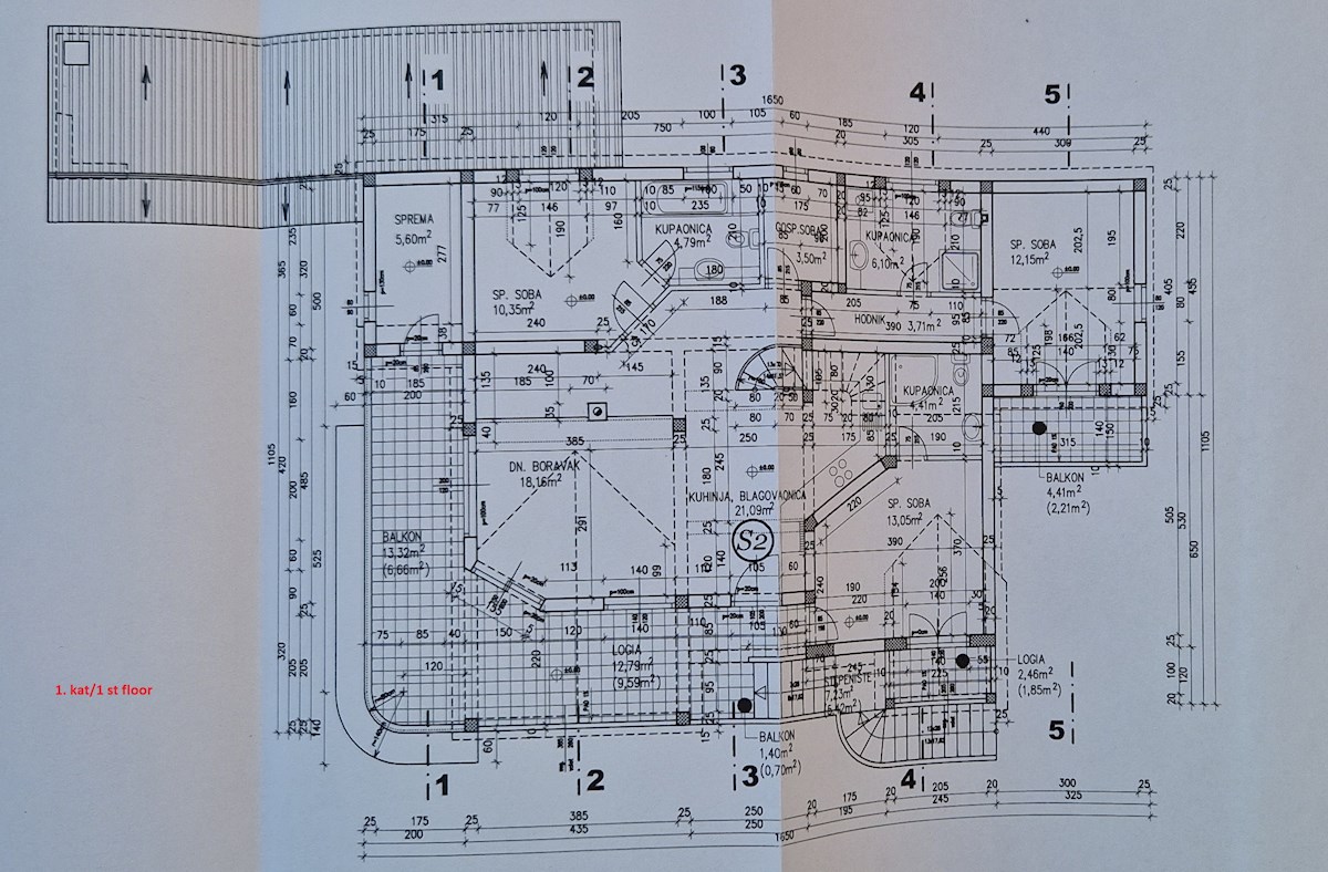 Vodice, lepa hiša s štirimi apartmaji