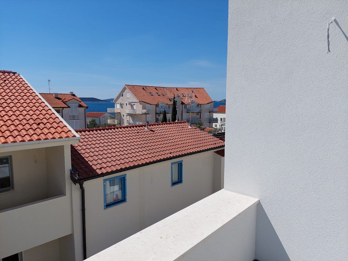 Srima, dvojček v bližini plaže-S2