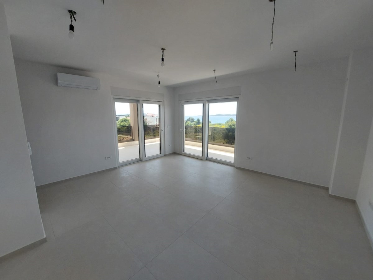 Vodice, novo stanovanje v bližini plaže-S3