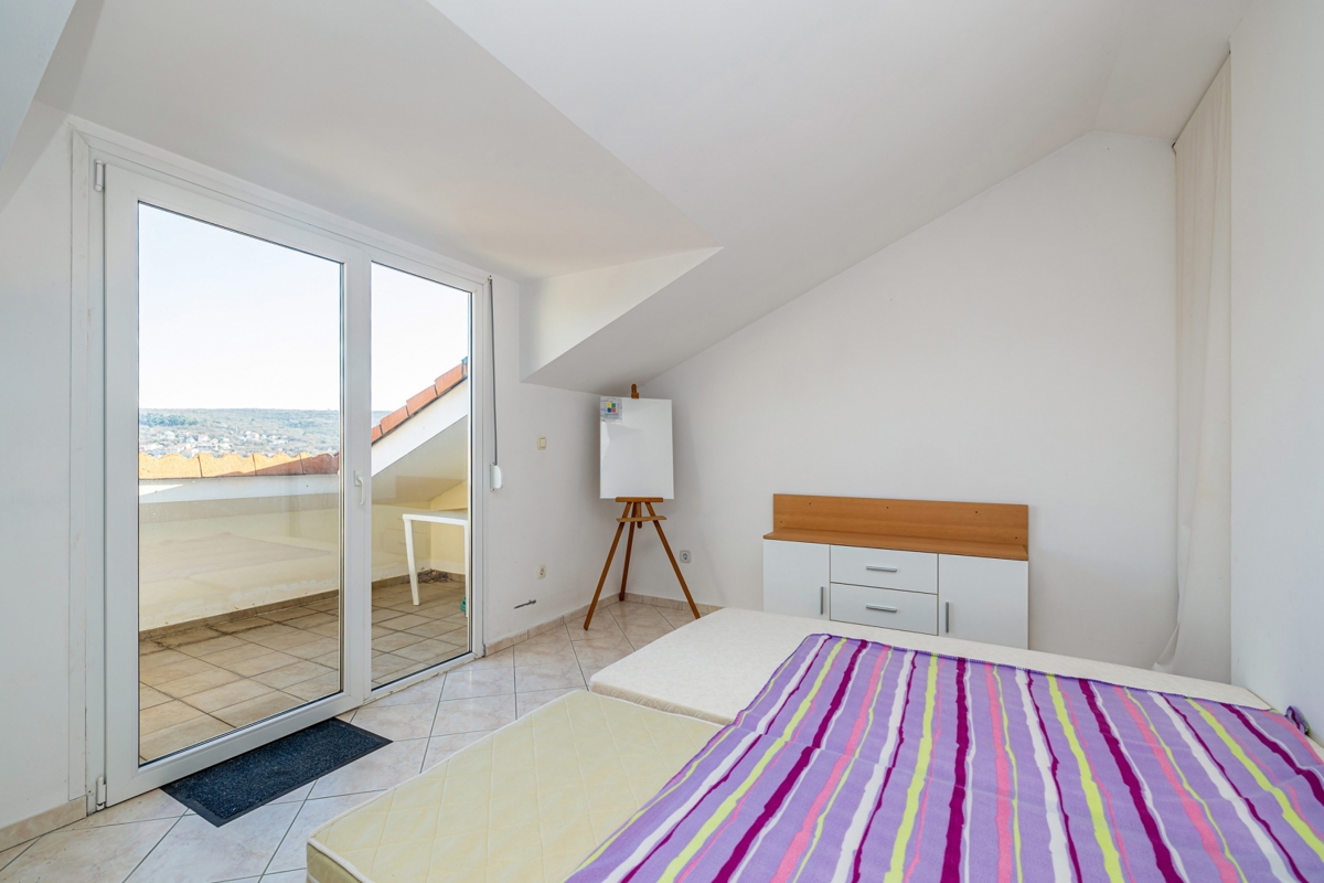 UVALA SOLINE - Apartma 60 metrov od morja