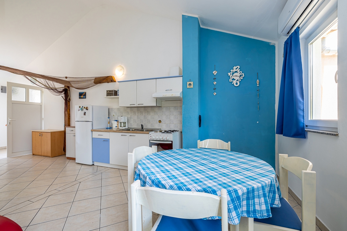 OTOK KRK, ŠILO - Apartma z eno spalnico in dnevno sobo