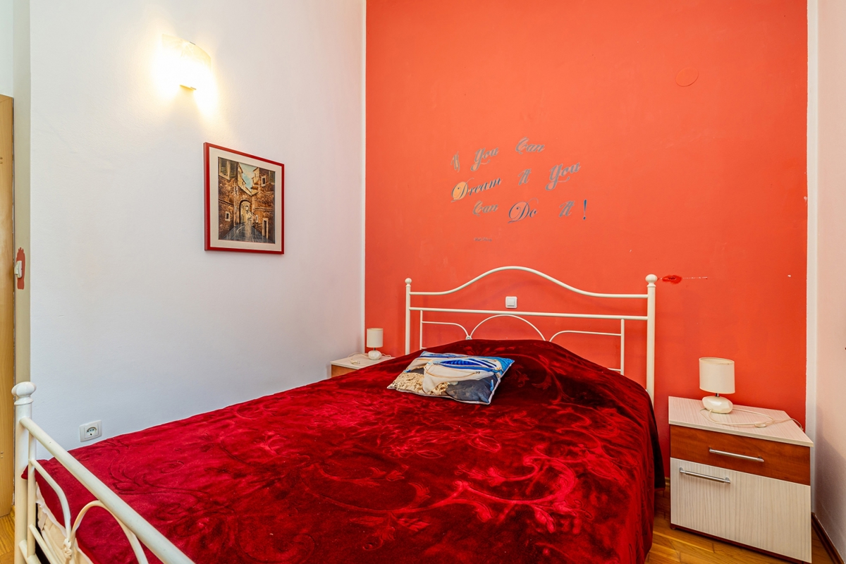 OTOK KRK, ŠILO - Apartma z eno spalnico in dnevno sobo