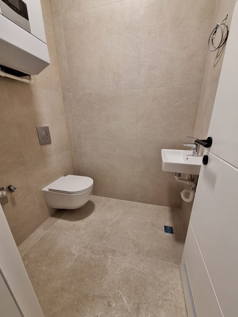 MAKSIMIR, Jordanovac - Premium trisobno stanovanje v pritličju z zasebnim vrtom in garažo