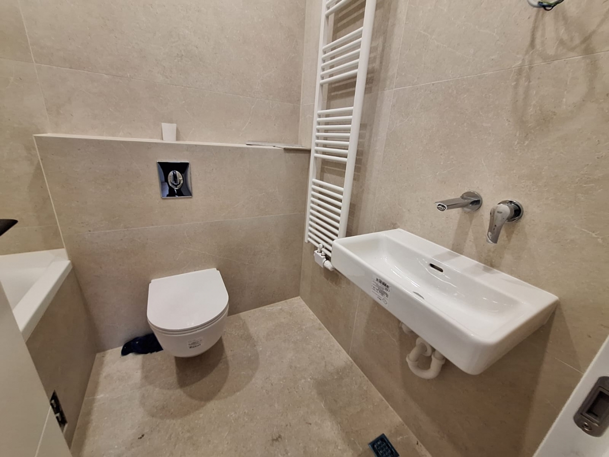 MAKSIMIR, Jordanovac - Premium trisobno stanovanje v pritličju z zasebnim vrtom in garažo