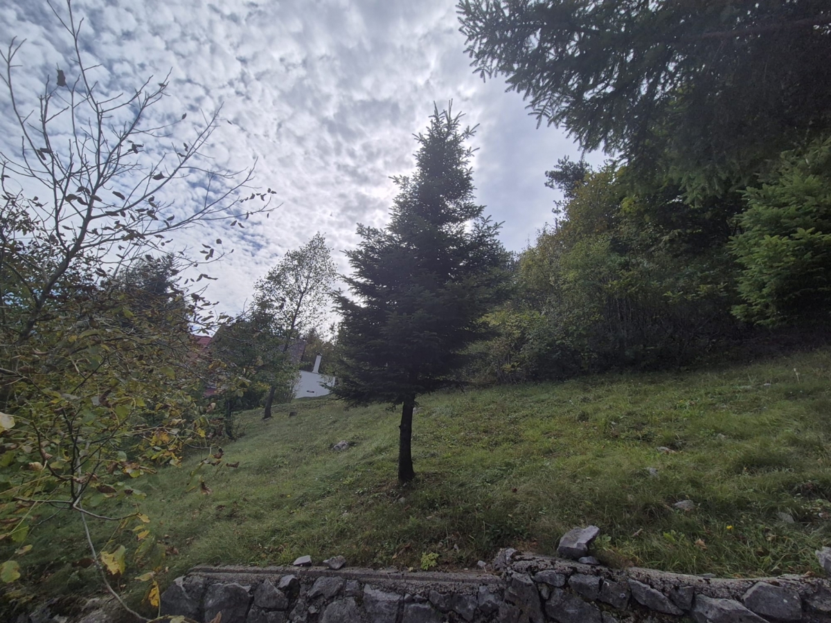 GORSKI KOTAR, LIČ - Hiša s pogledom na naravo