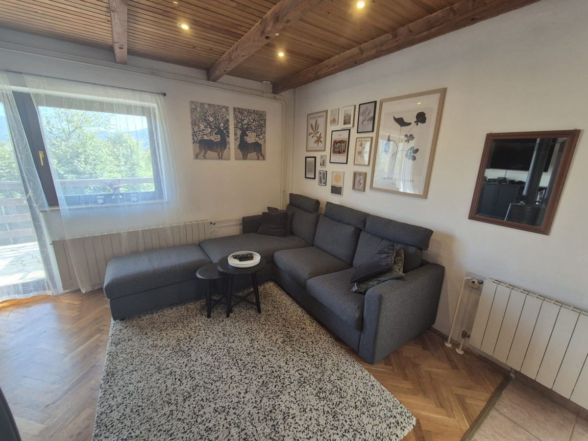 GORSKI KOTAR, LIČ - Hiša s pogledom na naravo