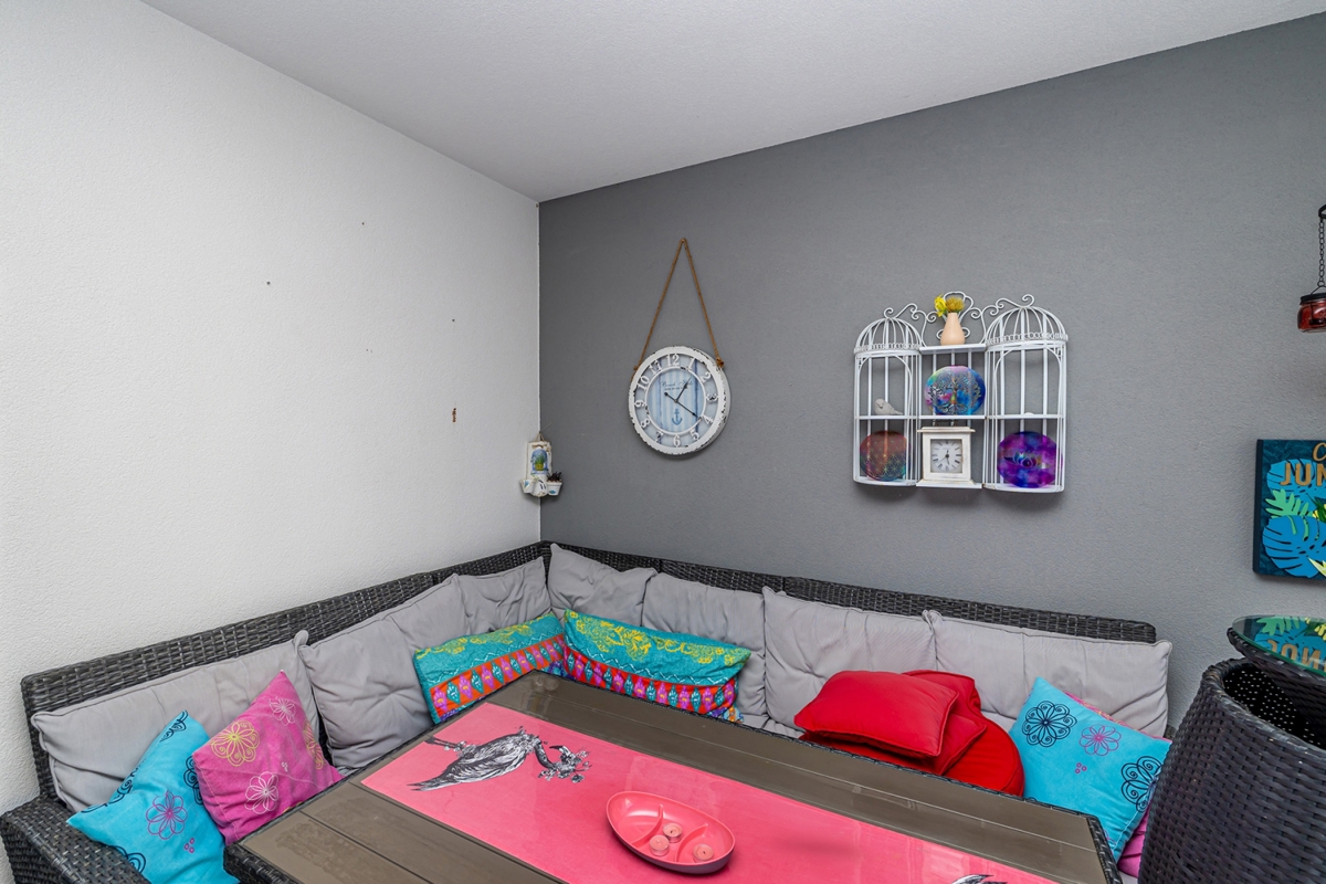 OTOK KRK, NJIVICE - dvonadstropno stanovanje 150 metrov od plaže