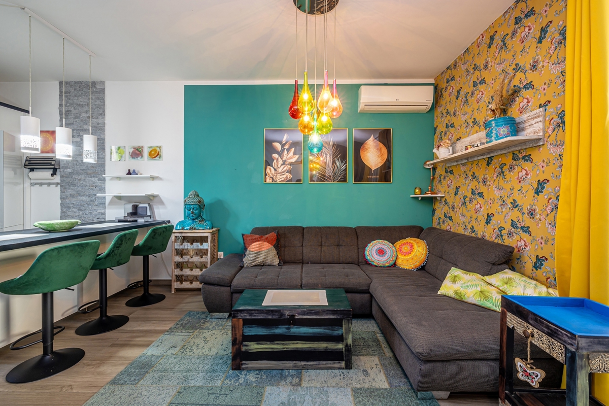 OTOK KRK, NJIVICE - dvonadstropno stanovanje 150 metrov od plaže