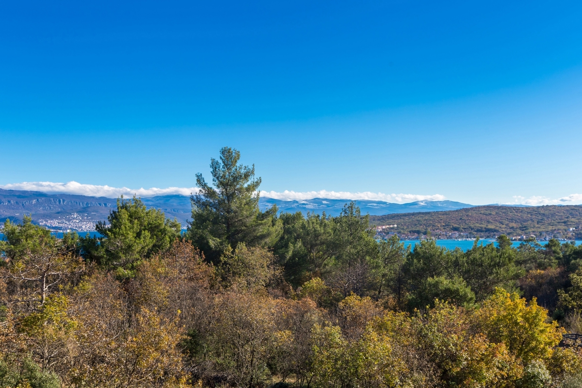 ČIŽIĆI, OTOK KRK - Apartma s pogledom na morje