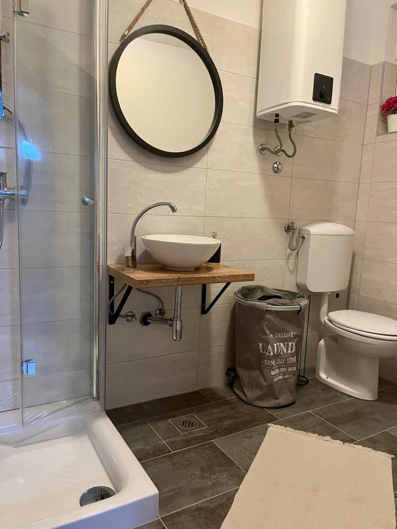 OTOK CRES, VALUN - Apartma prva vrsta do morja!