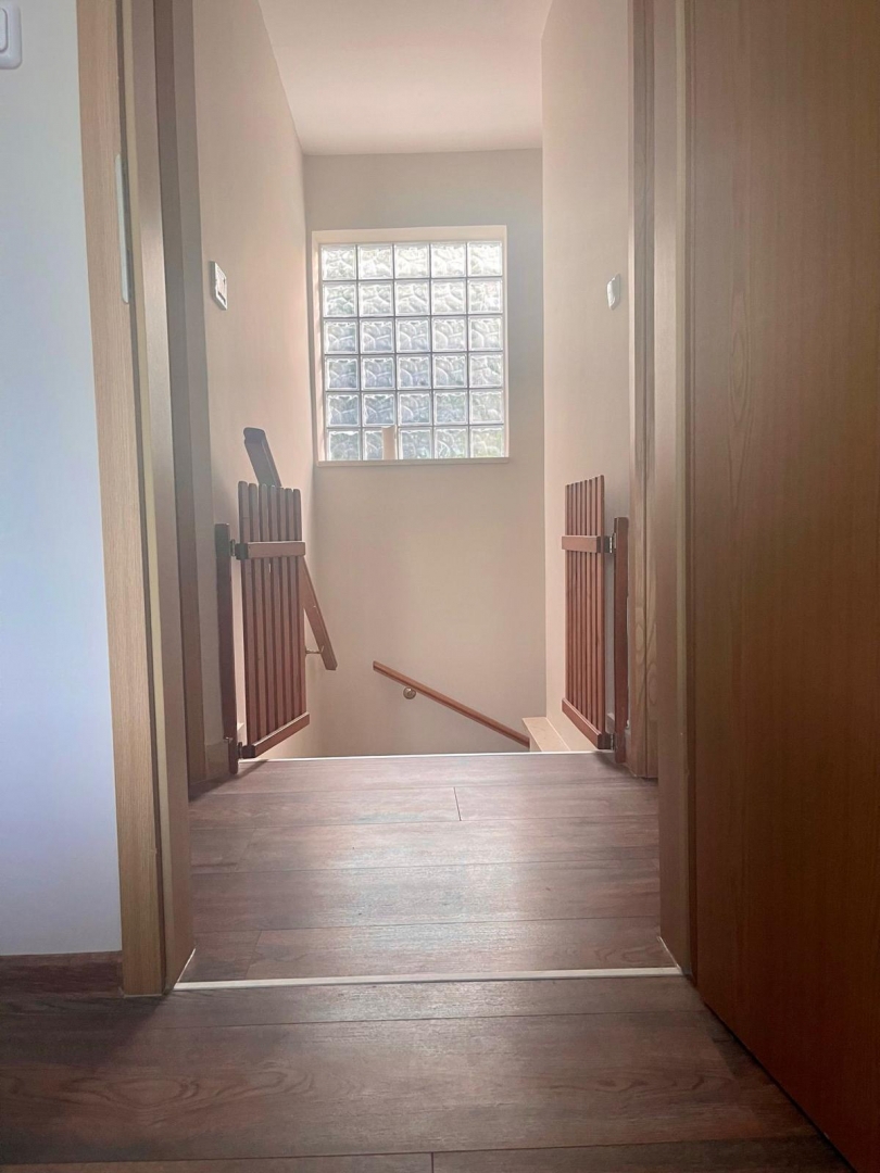 OTOK CRES, VALUN - Apartma prva vrsta do morja!