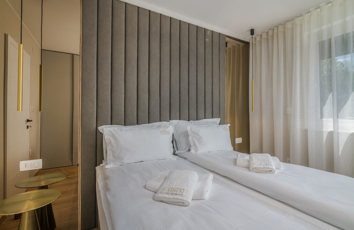 MALINSKA - Luksuzni apartma z bazenom blizu morja