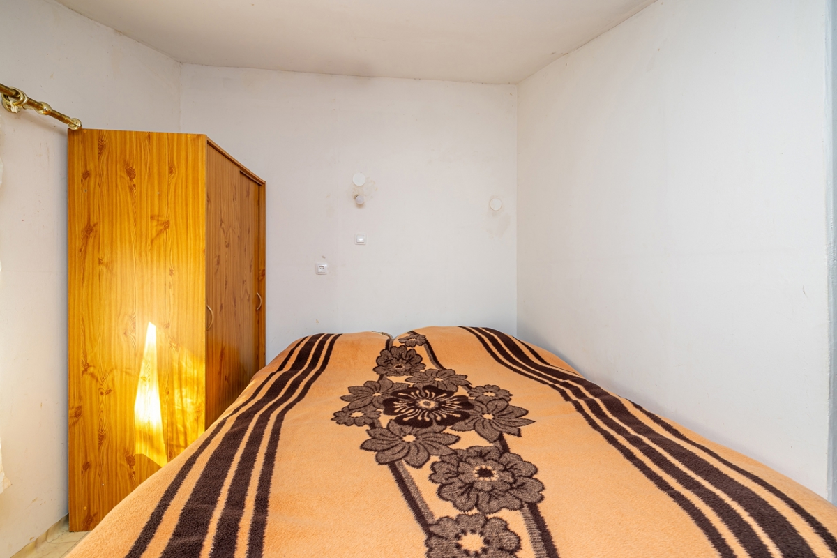 OTOK KRK - Hiša dvojček z dvema apartmajema