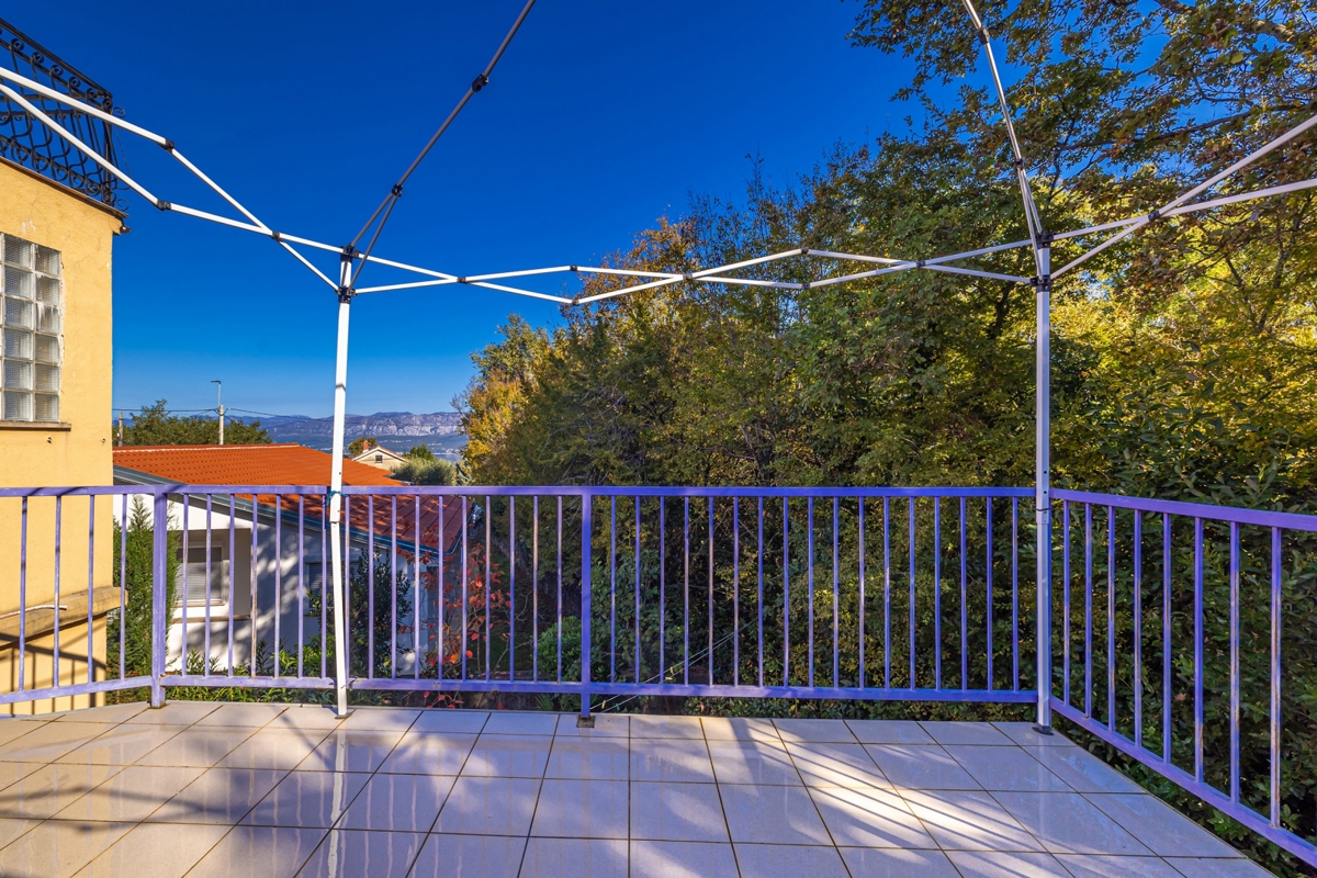 OTOK KRK - Hiša dvojček z dvema apartmajema