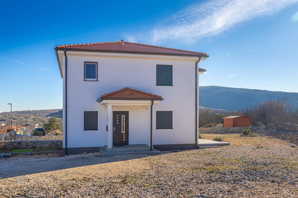 VRBNIK - Montažna hiša s pogledom na morje