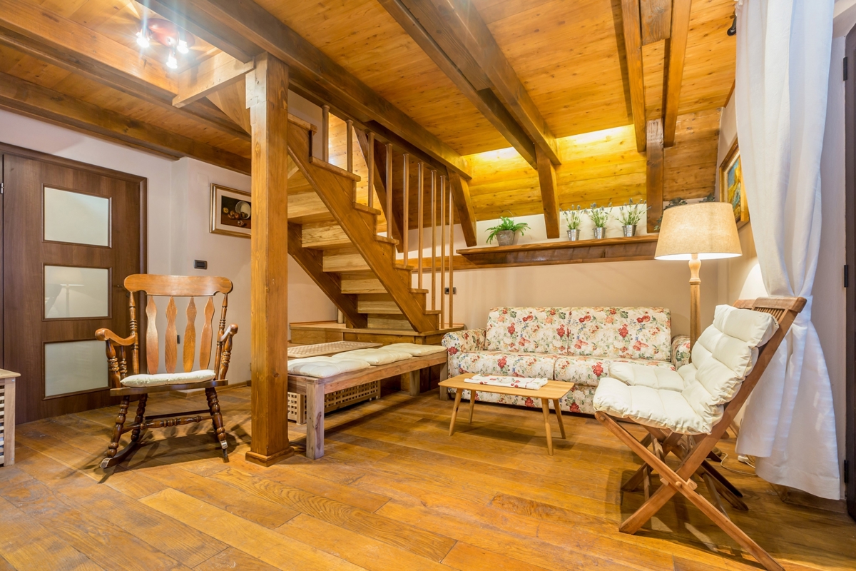 GORSKI KOTAR, LIČ - Planinska hiša z wellnessom