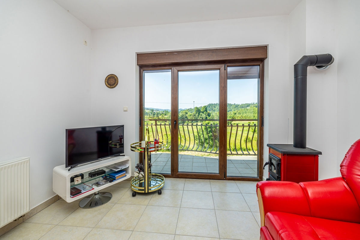 VRATA, FUŽINE - Dvosobno stanovanje