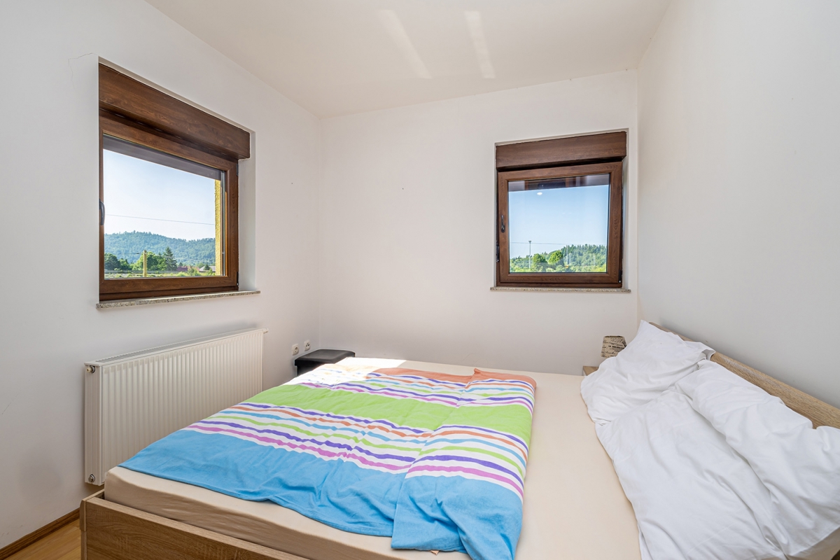 VRATA, FUŽINE - Dvosobno stanovanje