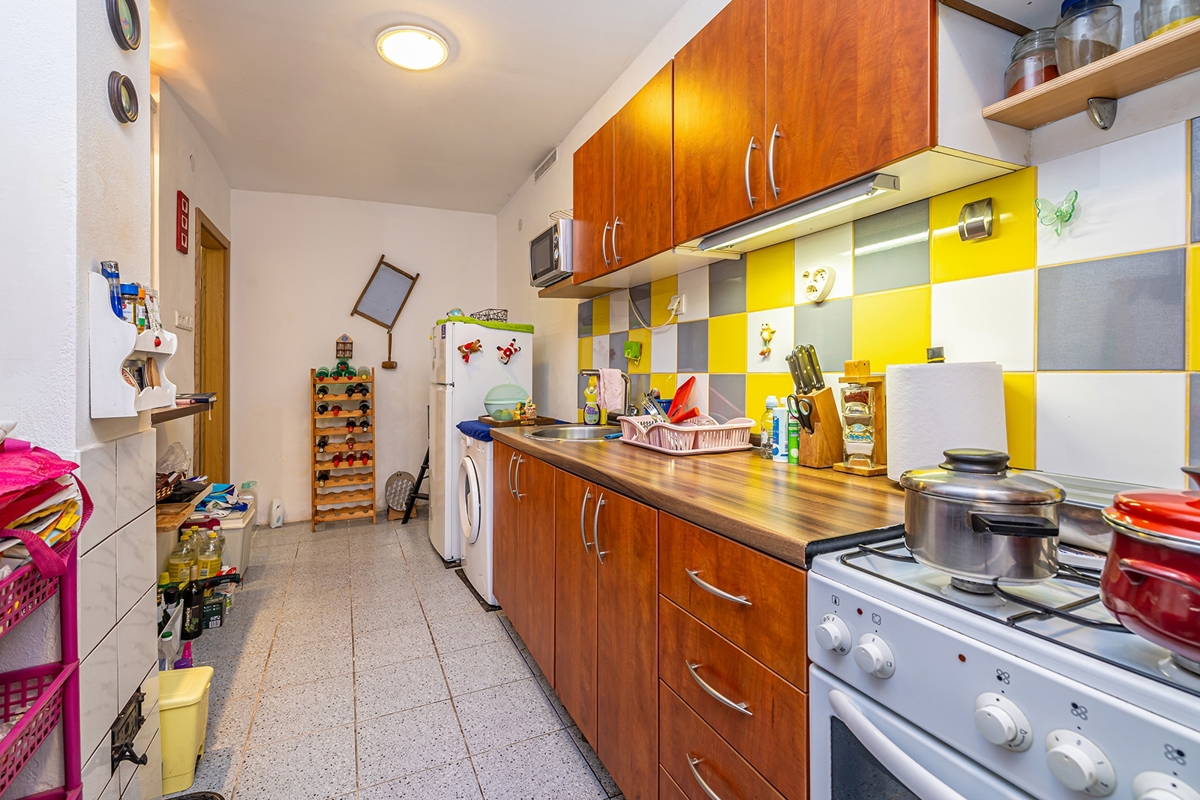 FUŽINE - Hiša s pogledom na jezero