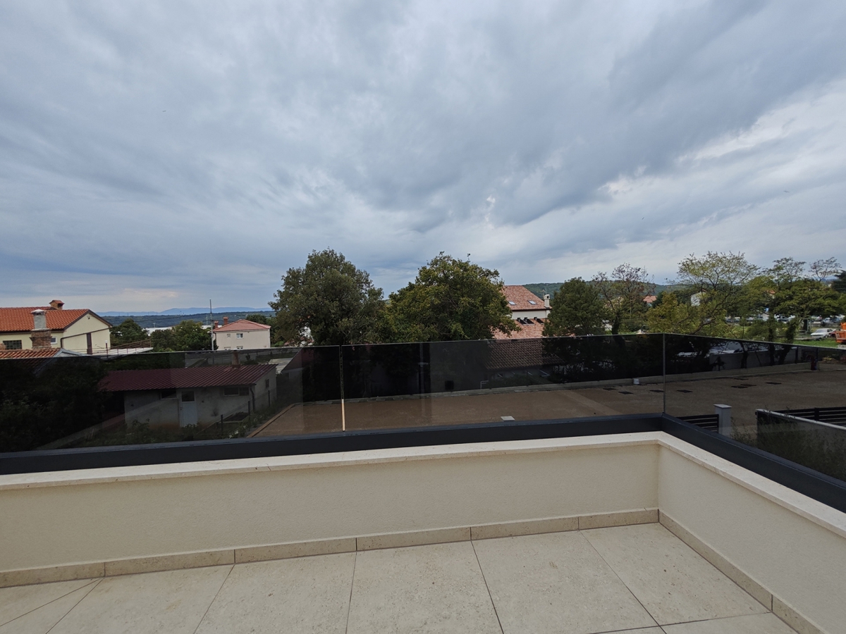 Kukuljanovo - Vrstna hiša z vrtom