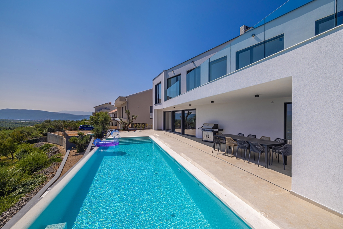 OTOK KRK, širše območje mesta Krk - Luksuzna vila s panoramskim razgledom na naravo