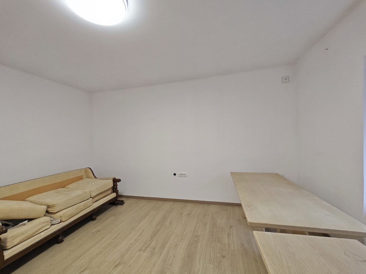 Hiša Vrata, Fužine, 295m2