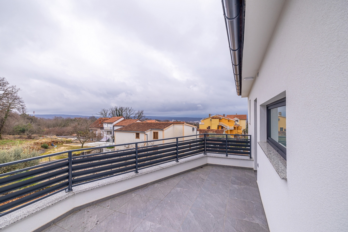 OTOK KRK, okolica Malinske - Luksuzna hiša z bazenom in pogledom na morje
