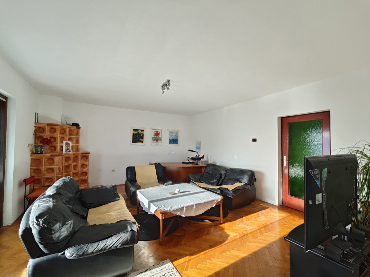 RIJEKA, MARČELJEVA DRAGA - stanovanje z ložo in pogledom na Kvarner