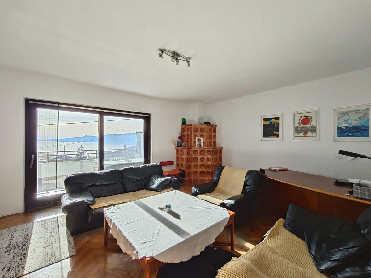 RIJEKA, MARČELJEVA DRAGA - stanovanje z ložo in pogledom na Kvarner