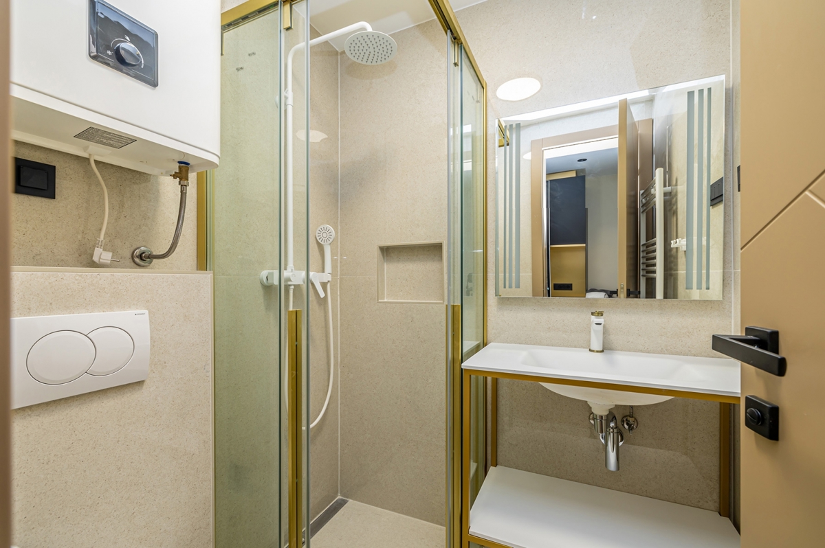 CRIKVENICA - Udoben hotelski apartma z dodatno sobo in wellness ponudbo