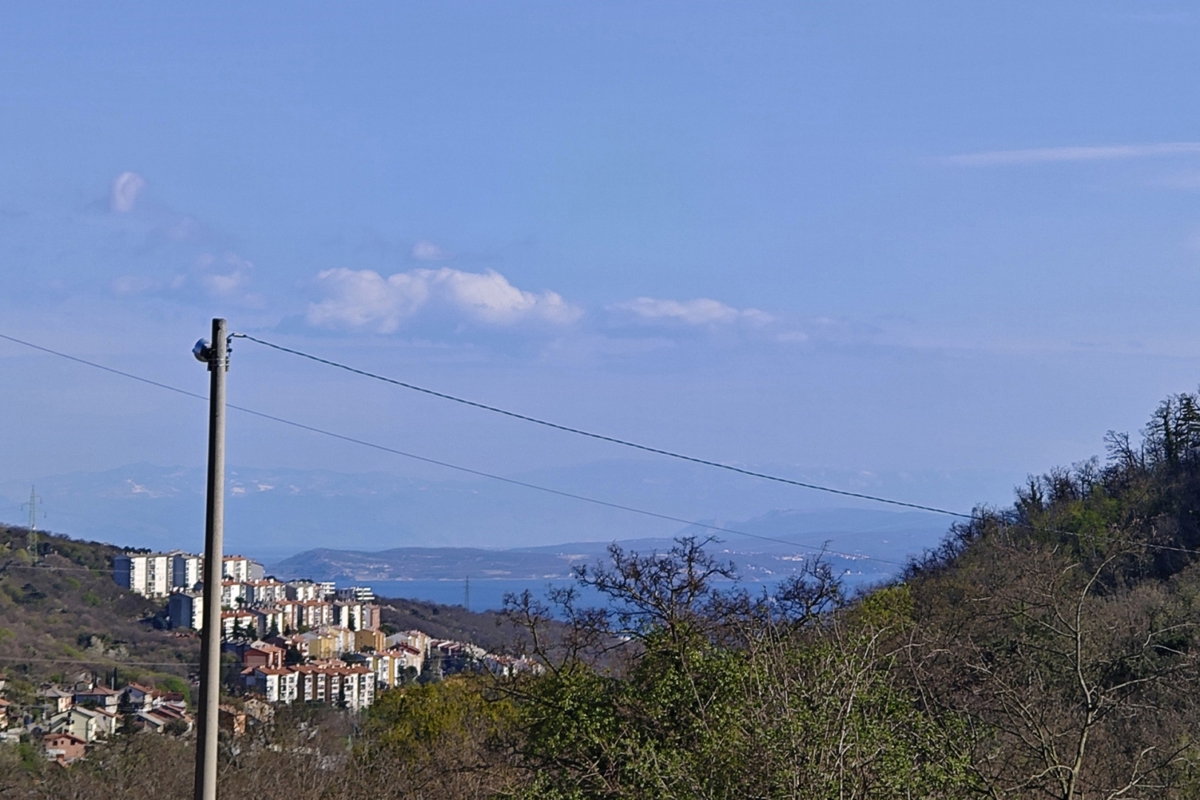 RIJEKA, ŠKURINJE - Končna hiša v vrsti s tremi spalnicami
