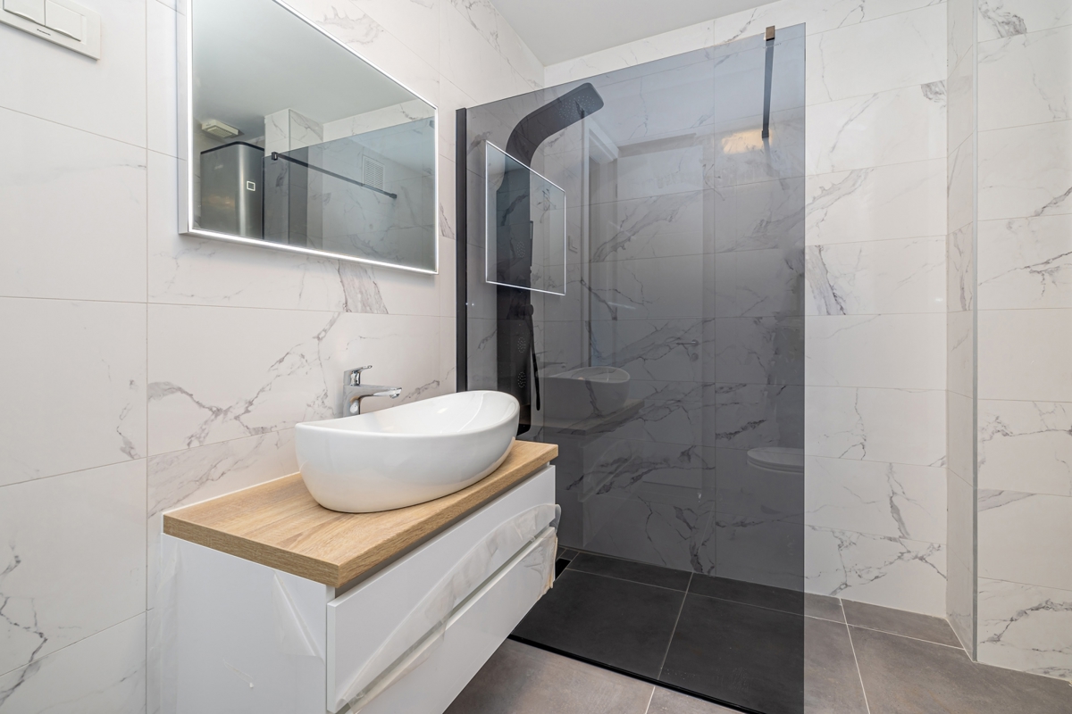 Mesto Krk - Luksuzni apartma v pritličju