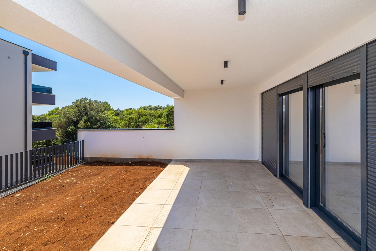 Mesto Krk - Luksuzni apartma v pritličju