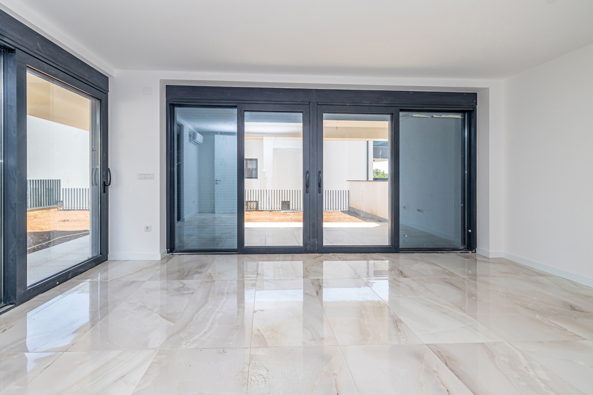 Mesto Krk - Luksuzni apartma v pritličju